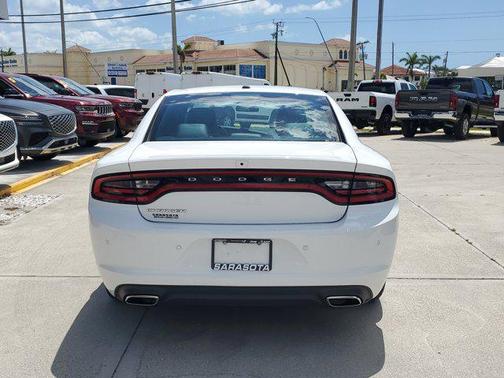 2022 Dodge Charger SXT