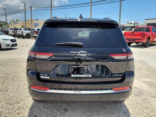 2023 Jeep Grand Cherokee Limited X