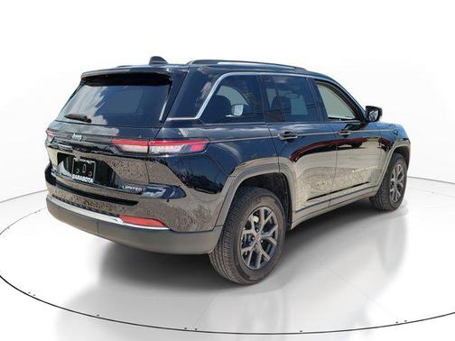 2023 Jeep Grand Cherokee Limited X