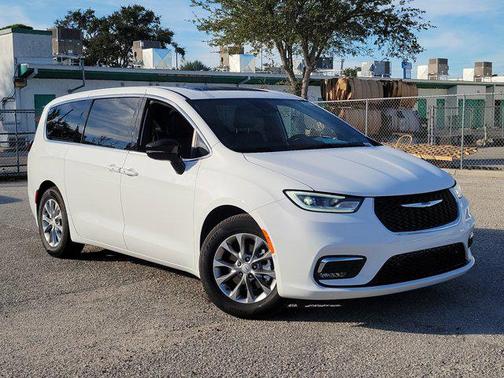 2026 Chrysler Pacifica Limited