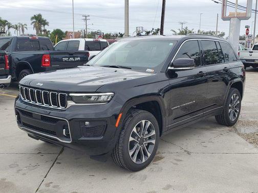 2025 Jeep Grand Cherokee Overland