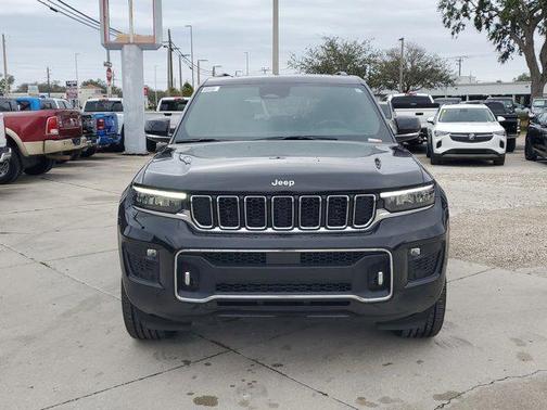 2025 Jeep Grand Cherokee Overland
