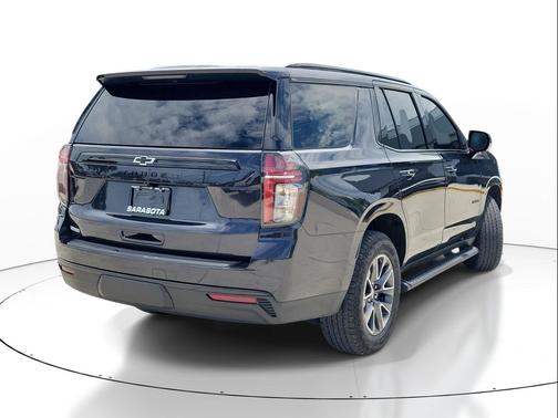 Dark Ash Metallic 2024 Chevrolet Tahoe 4WD Z71