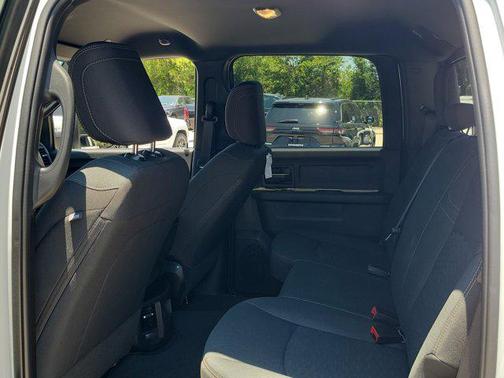2025 RAM 2500 Tradesman Crew Cab 4x4 6'4' Box