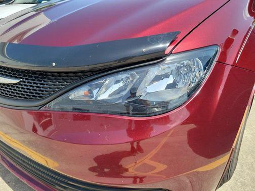 2018 Chrysler Pacifica L