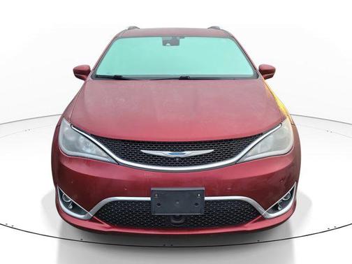 2018 Chrysler Pacifica Touring-L