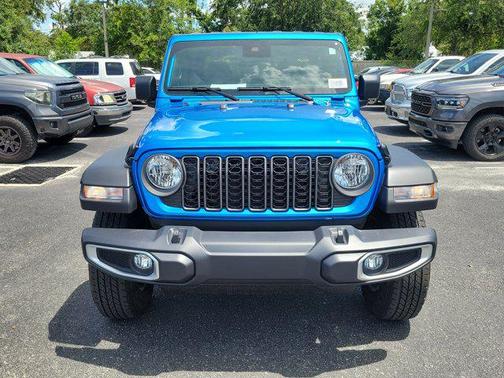 2025 Jeep Gladiator Sport S