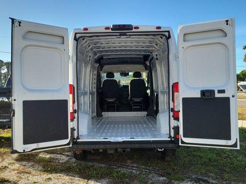 2026 RAM ProMaster 2500 Tradesman