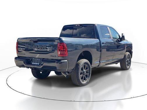 2026 RAM 3500 Laramie Crew Cab 4x4 6'4' Box