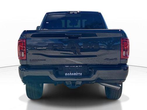 2026 RAM 3500 Laramie Crew Cab 4x4 6'4' Box