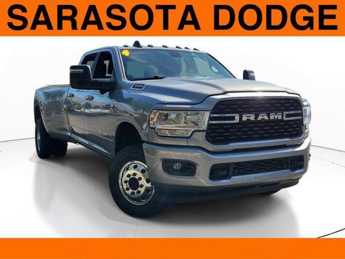 Billet Silver Metallic Clearcoat 2024 RAM 3500 Big Horn Crew Cab 4x4 8' Box