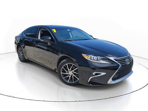2017 Lexus ES 350 Base