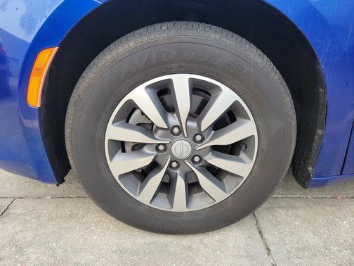 2020 Chrysler Pacifica Touring-L Plus