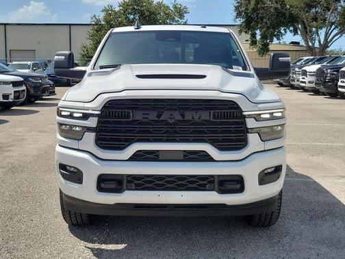 2025 RAM 2500 Laramie Crew Cab 4x4 6'4' Box