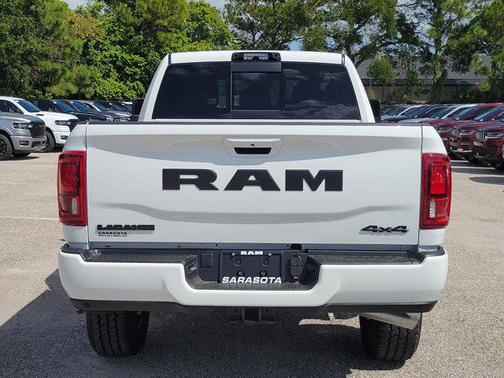 2025 RAM 2500 Laramie Crew Cab 4x4 6'4' Box