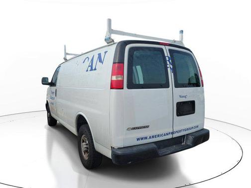 Summit White 2019 Chevrolet Express 2500 Work Van
