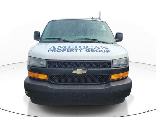 Summit White 2019 Chevrolet Express 2500 Work Van