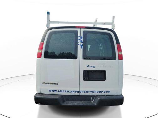 Summit White 2019 Chevrolet Express 2500 Work Van