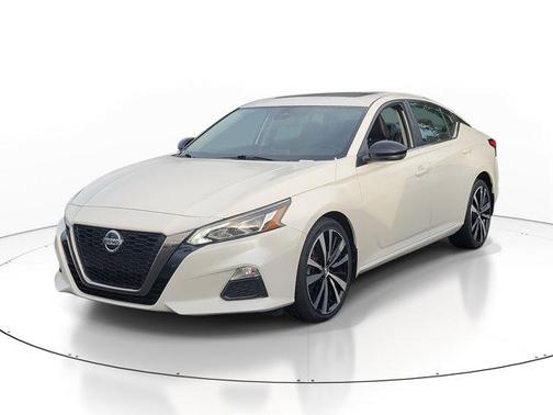 2020 Nissan Altima SR Intelligent AWD
