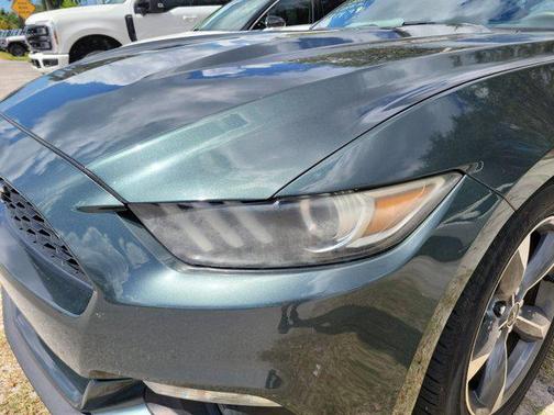 2015 Ford Mustang V6