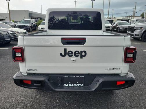2025 Jeep Gladiator High Tide