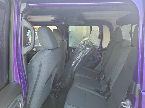 2026 Jeep Gladiator Sport S