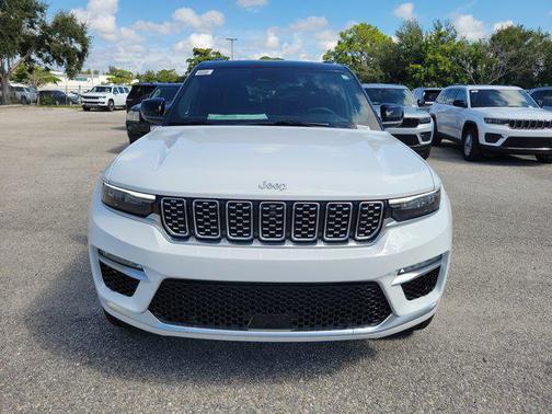 2025 Jeep Grand Cherokee Summit