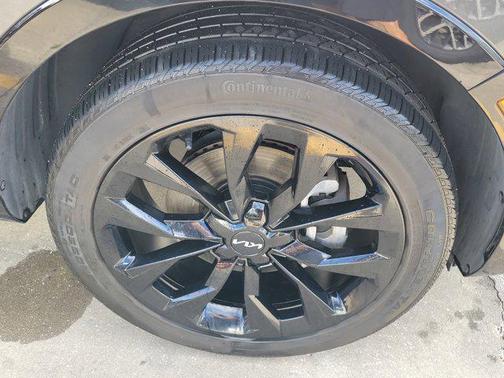 Gravity Grey 2023 Kia Sorento SX