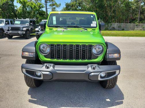2025 Jeep Gladiator Sport