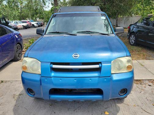 2003 Nissan Frontier XE Crew Cab