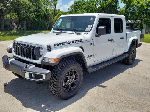2025 Jeep Gladiator High Tide