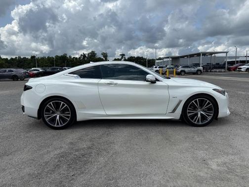 2019 INFINITI Q60 3.0T Pure