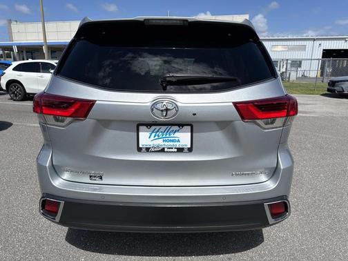 2018 Toyota Highlander Limited Platinum