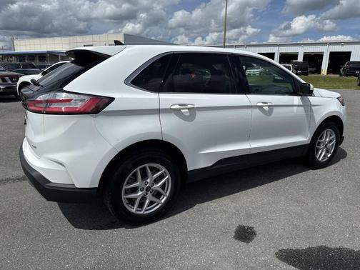 2024 Ford Edge ST-Line