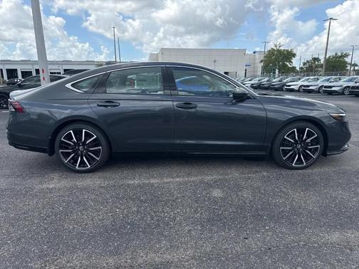 2025 Honda Accord Hybrid Touring