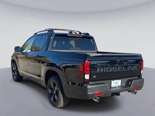 Crystal Black Pearl 2026 Honda Ridgeline Black Edition