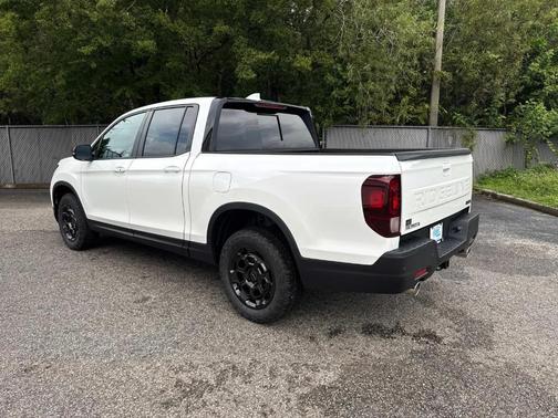 2025 Honda Ridgeline TrailSport+