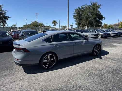 2025 Honda Accord Hybrid Sport