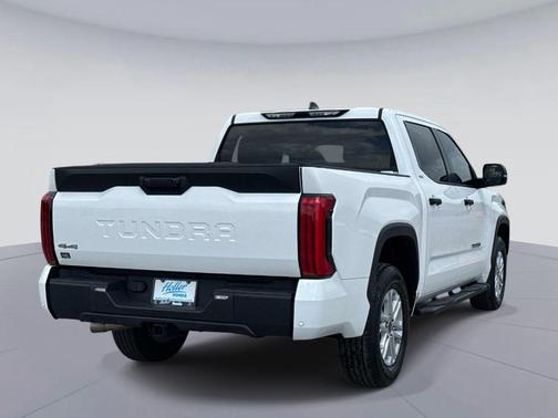 Ice 2024 Toyota Tundra SR5