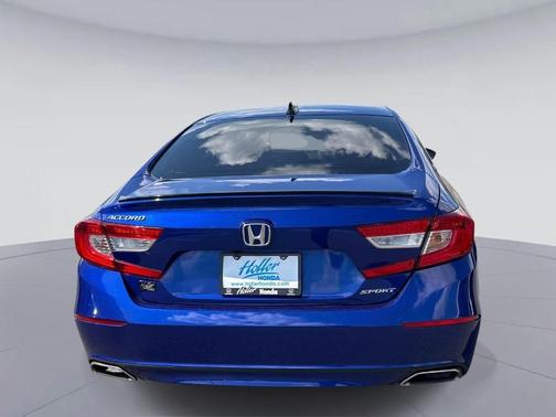 Still Night Pearl 2022 Honda Accord Sport 1.5T