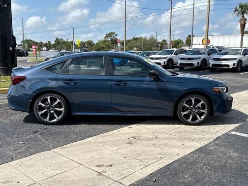 2025 Honda Civic Hybrid