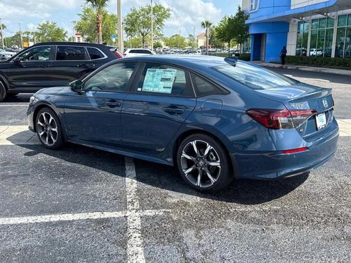 2025 Honda Civic Hybrid