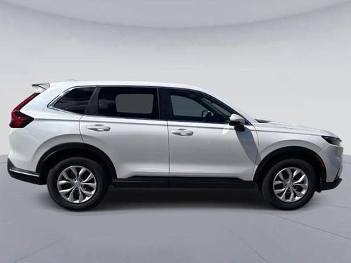 Platinum White Pearl 2026 Honda CR-V LX