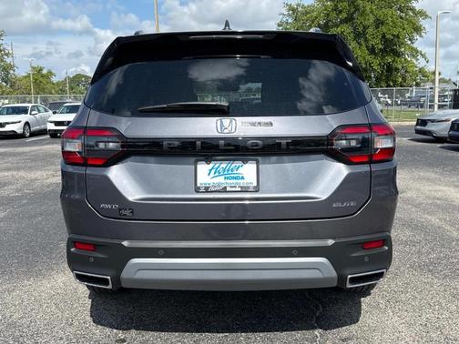 2025 Honda Pilot Elite