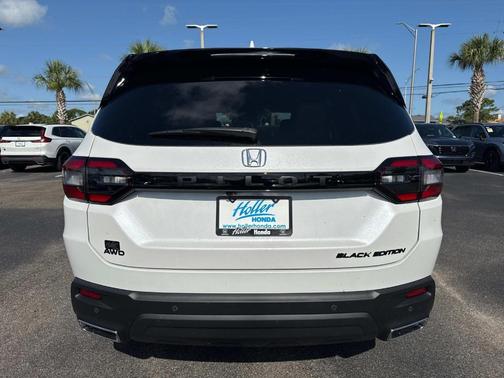 2025 Honda Pilot Black Edition