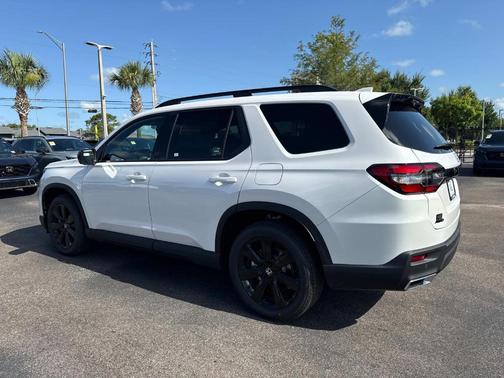 2025 Honda Pilot Black Edition