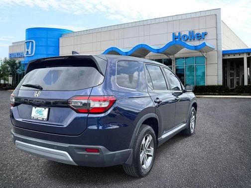 Obsidian Blue Pearl 2023 Honda Pilot EX-L 7-Passenger