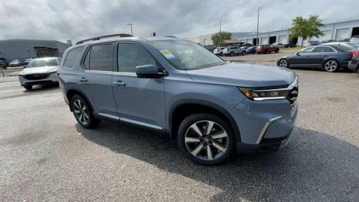 2025 Honda Pilot Touring