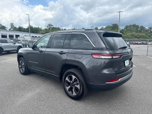 2023 Jeep Grand Cherokee 4xe Base