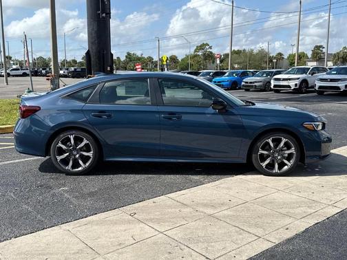 2025 Honda Civic Hybrid